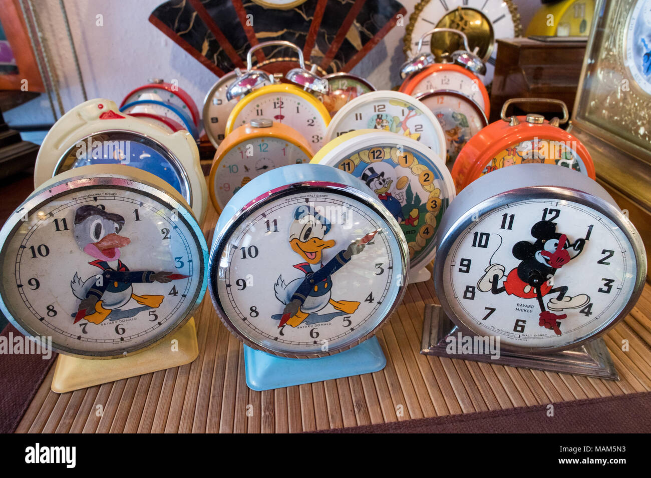 Reparación de relojes antiguos fotografías e imágenes de alta resolución -  Página 8 - Alamy