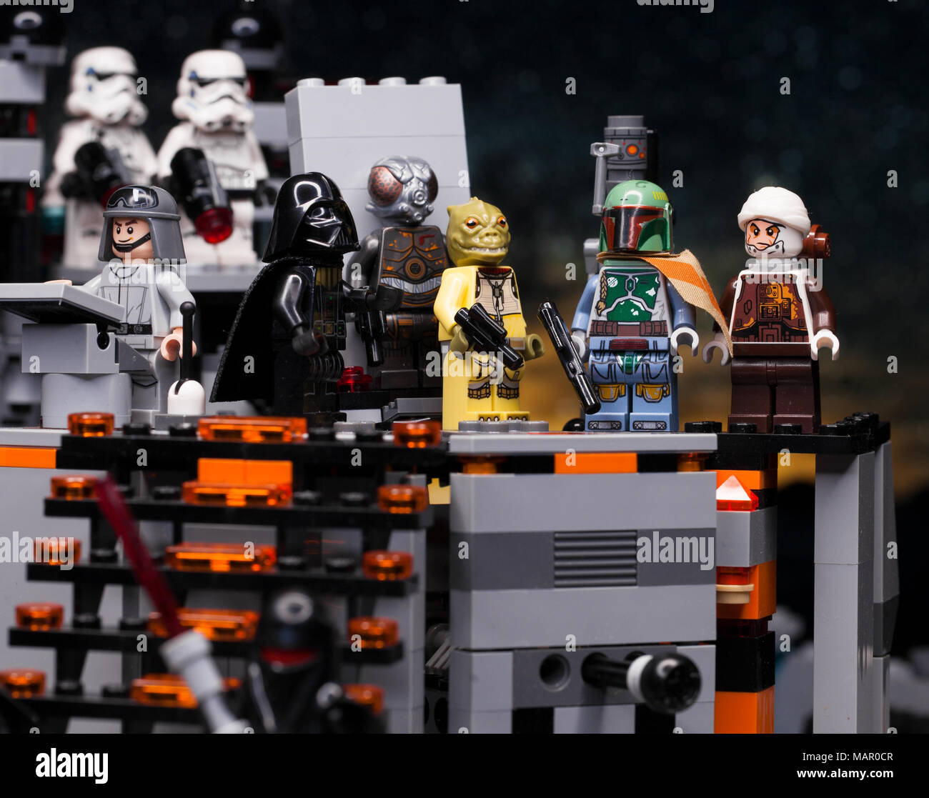 Federación de 03 de abril de 2018. Constructor de Lego Star Wars. Darth  Vader y los cazadores de recompensas Fotografía de stock - Alamy