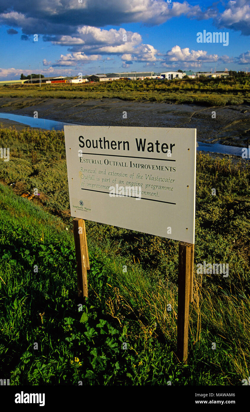 Mejora de agua del sur salidas de alcantarillado, Kent, Inglaterra, Reino Unido, GB. Foto de stock