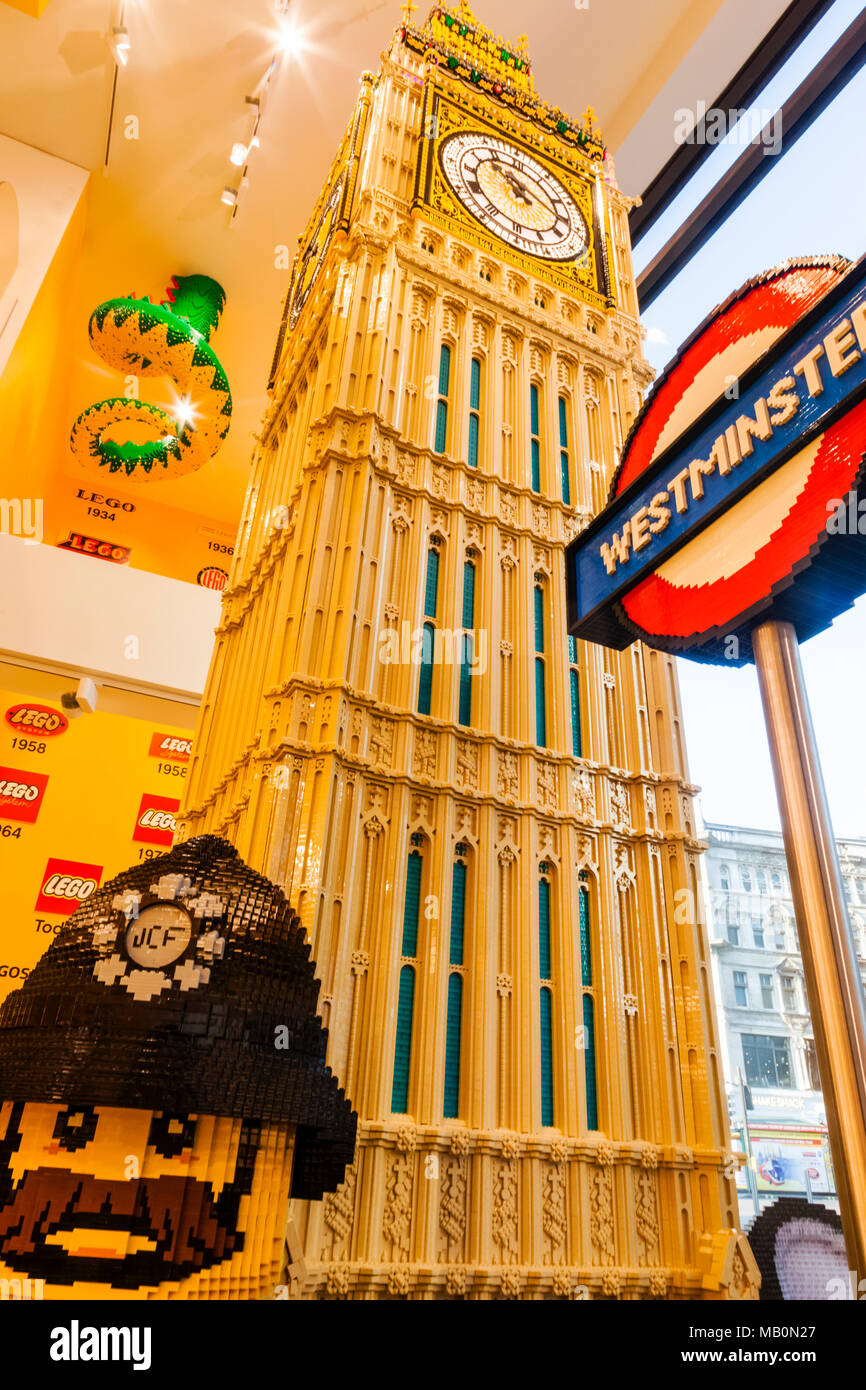 Inglaterra, Londres, Leicester Square, Lego Store, Big Ben, la estatua  hecha de Lego Fotografía de stock - Alamy