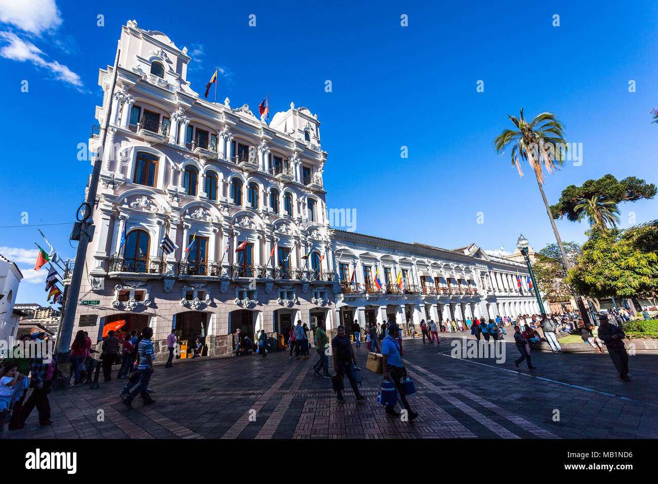 Quito, Ecuador edificios neoclásicos en la Plaza Grande o de la