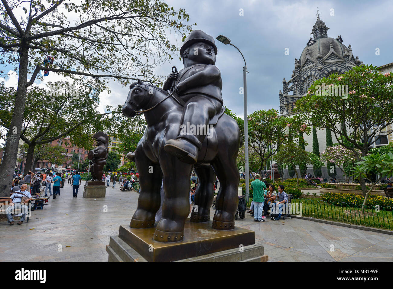 Medellín, Colombia - Julio 31, 2017: escultura realizada por el artista y escultor Fernando Botero, en la Plaza Botero en Medellín, Colombia Foto de stock