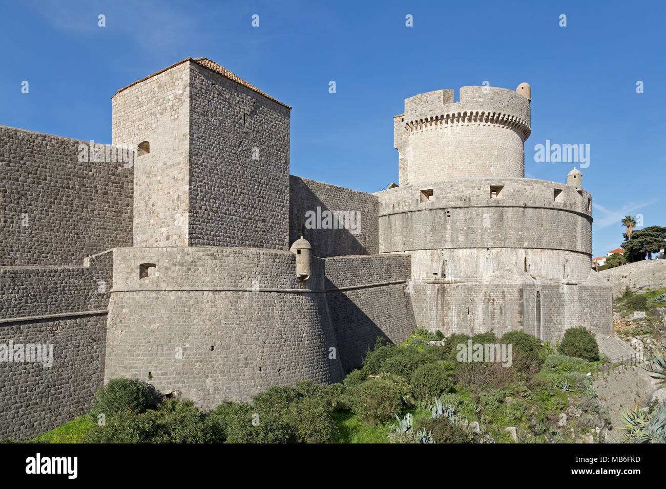 Torre Minčeta, la Muralla de la ciudad, Casco antiguo, Dubrovnik, Croacia Foto de stock