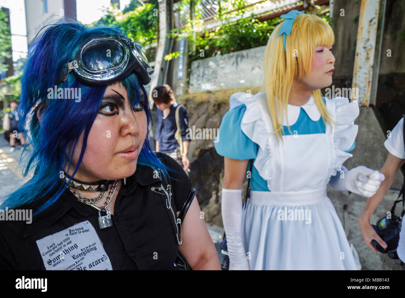 Hombre de cosplay fotografías e imágenes de alta resolución - Alamy