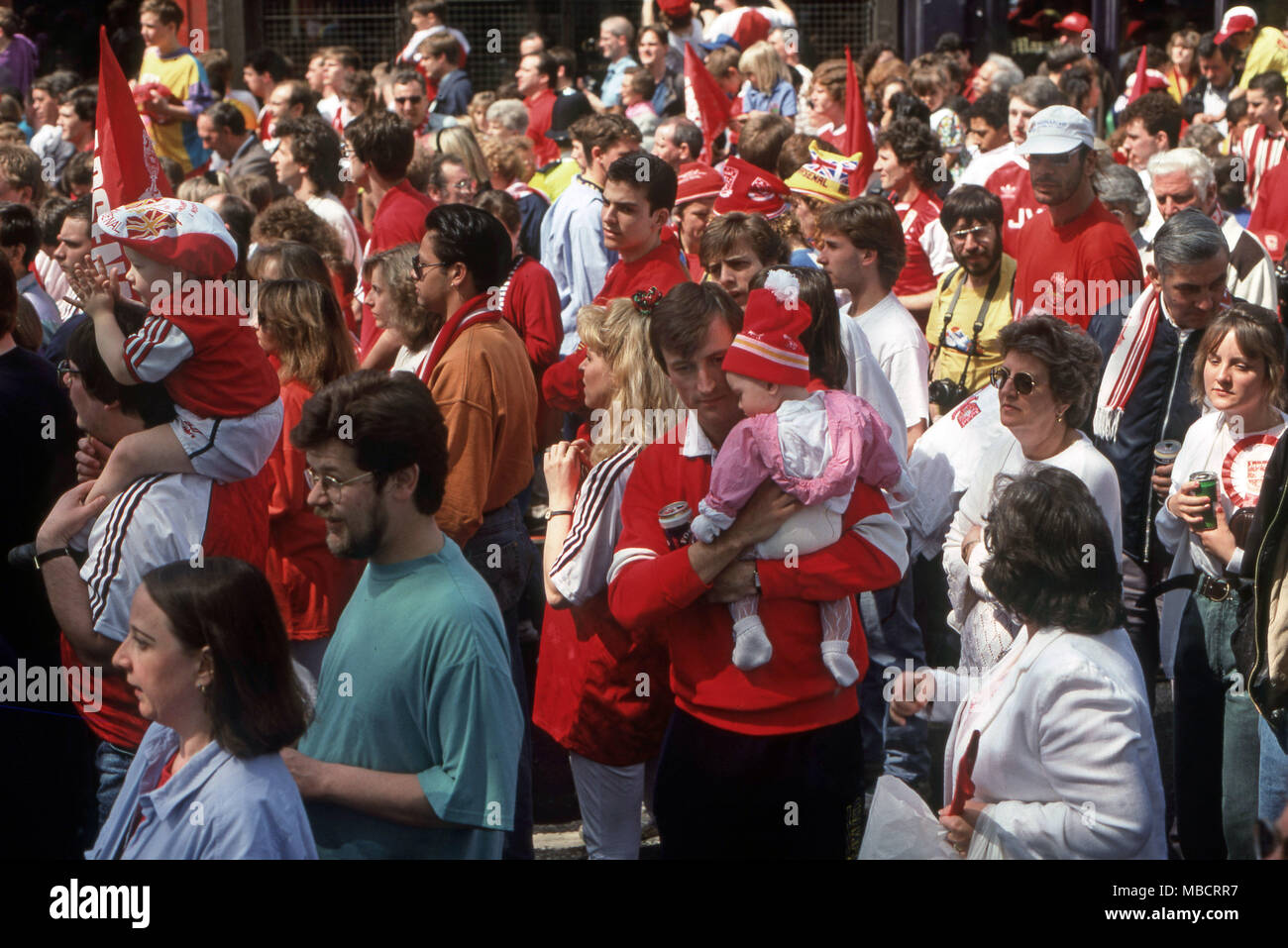 Islington, celebrado del Arsenal gana la Copa de Europa 1994 Fotografía de  stock - Alamy