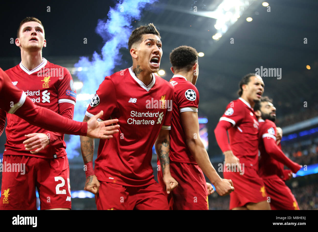 Roberto Firmino Celebra Mohamed Salah Objetivo Manchester City V Liverpool Fc Manchester City V Liverpool Fc Liga De Campeones De Los Cuartos De Final De 2018 10 De Abril De 2018 Gbb7272