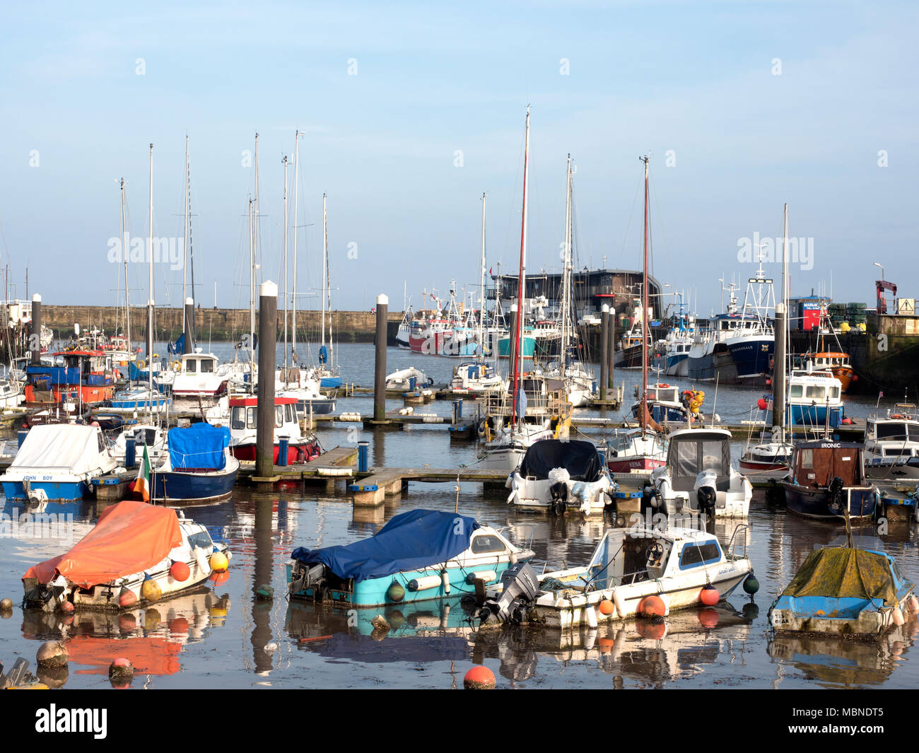 Bridlington Harbor, East Riding of Yorkshire, Inglaterra, Reino Unido Foto de stock