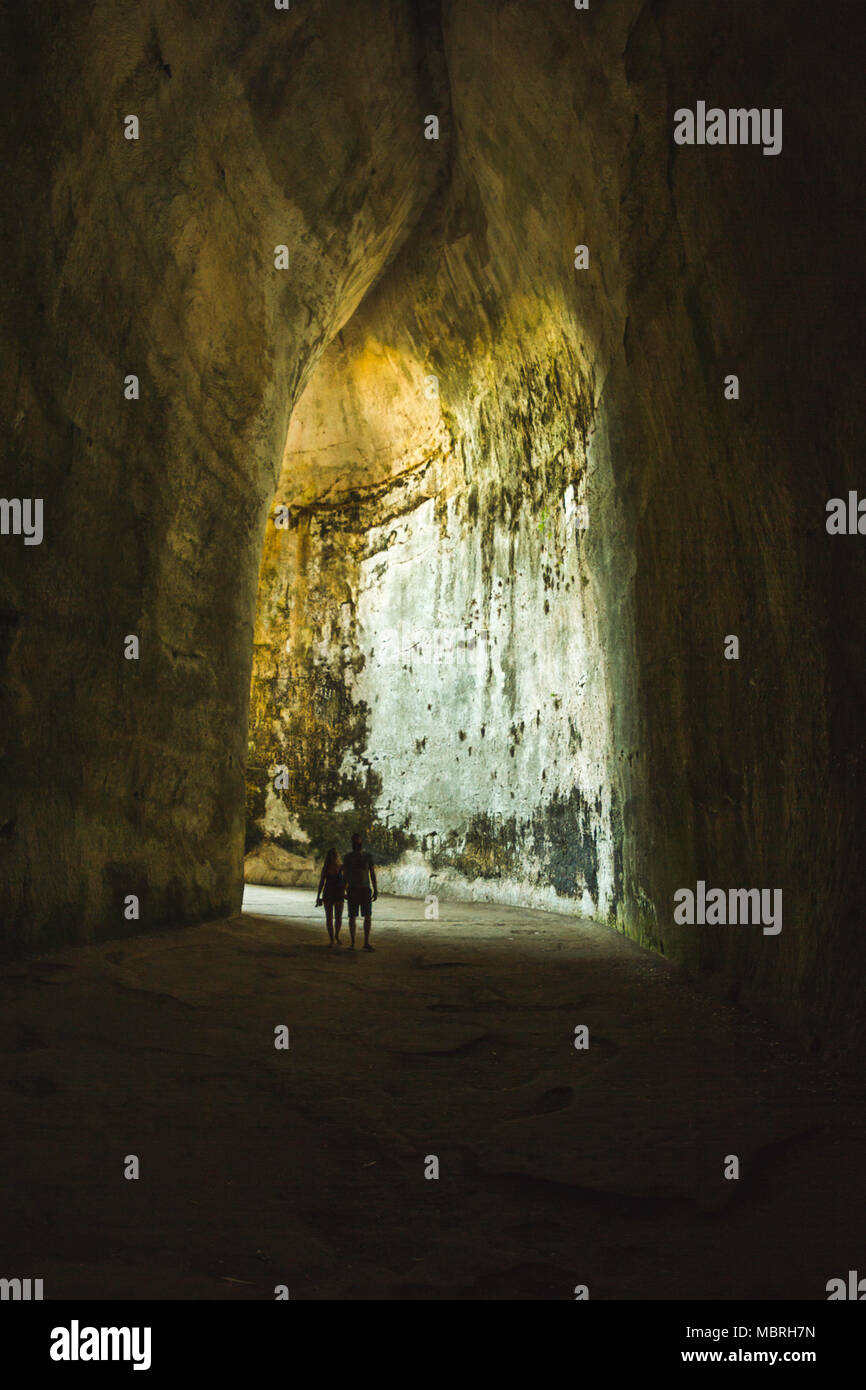 Oreja de dionisio siracusa sicilia fotografías e imágenes de alta