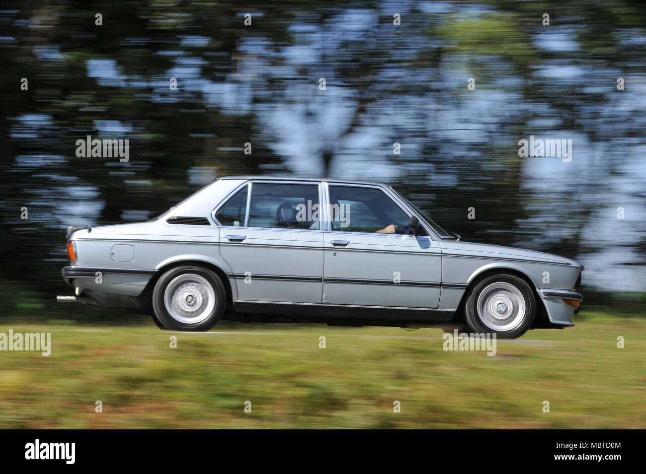 1981 E28 Bmw M535i El Primer Coche Salon M Fotografia De Stock Alamy