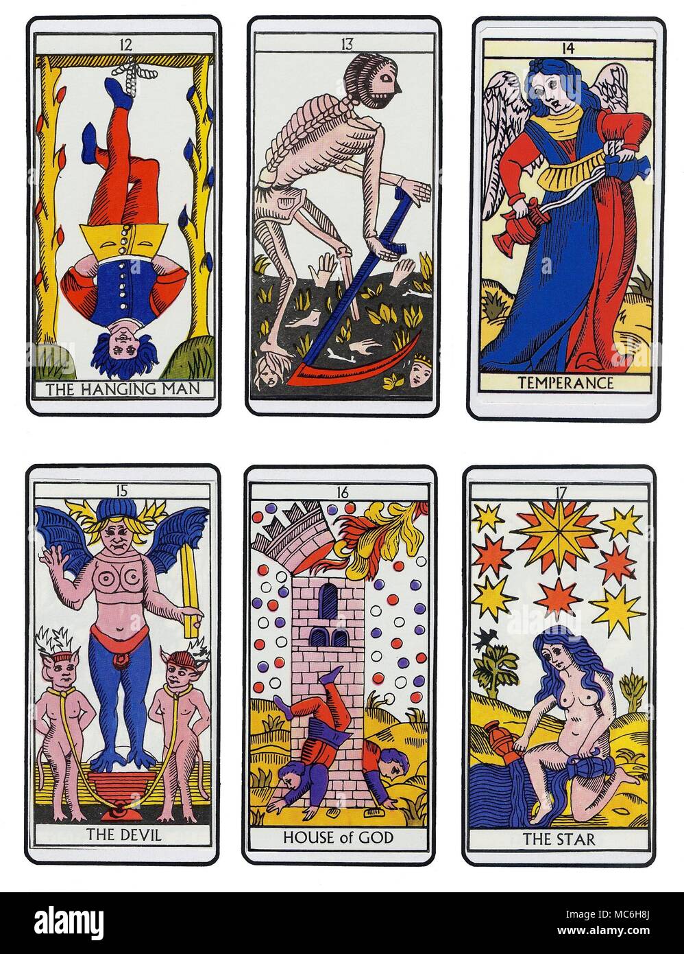 TAROT DE MARSELLA - cubierta. Los 22 principales atout o Picture Cards del  Tarot. Diseño de Marsella de mediados del siglo xix, re-diseñado con  leyendas en inglés Fotografía de stock - Alamy