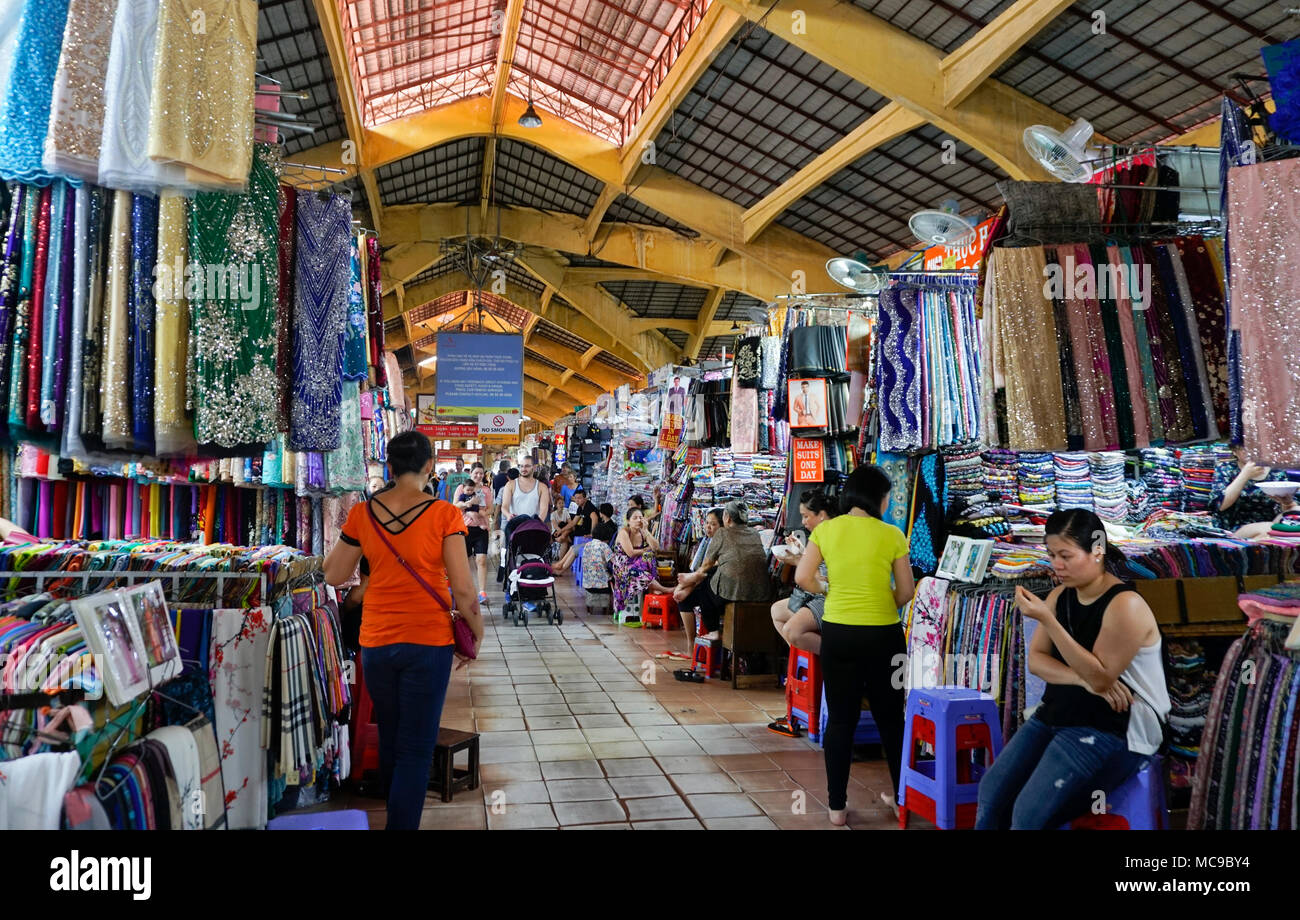 El Mercado Ben Thanh, Ciudad Ho Chi Minh (Saigón) Vietnam Fotografía de  stock - Alamy