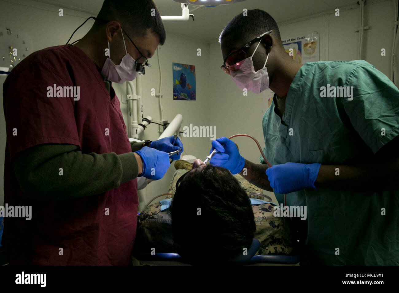 Dental officer fotografías e imágenes de alta resolución - Página 8 - Alamy