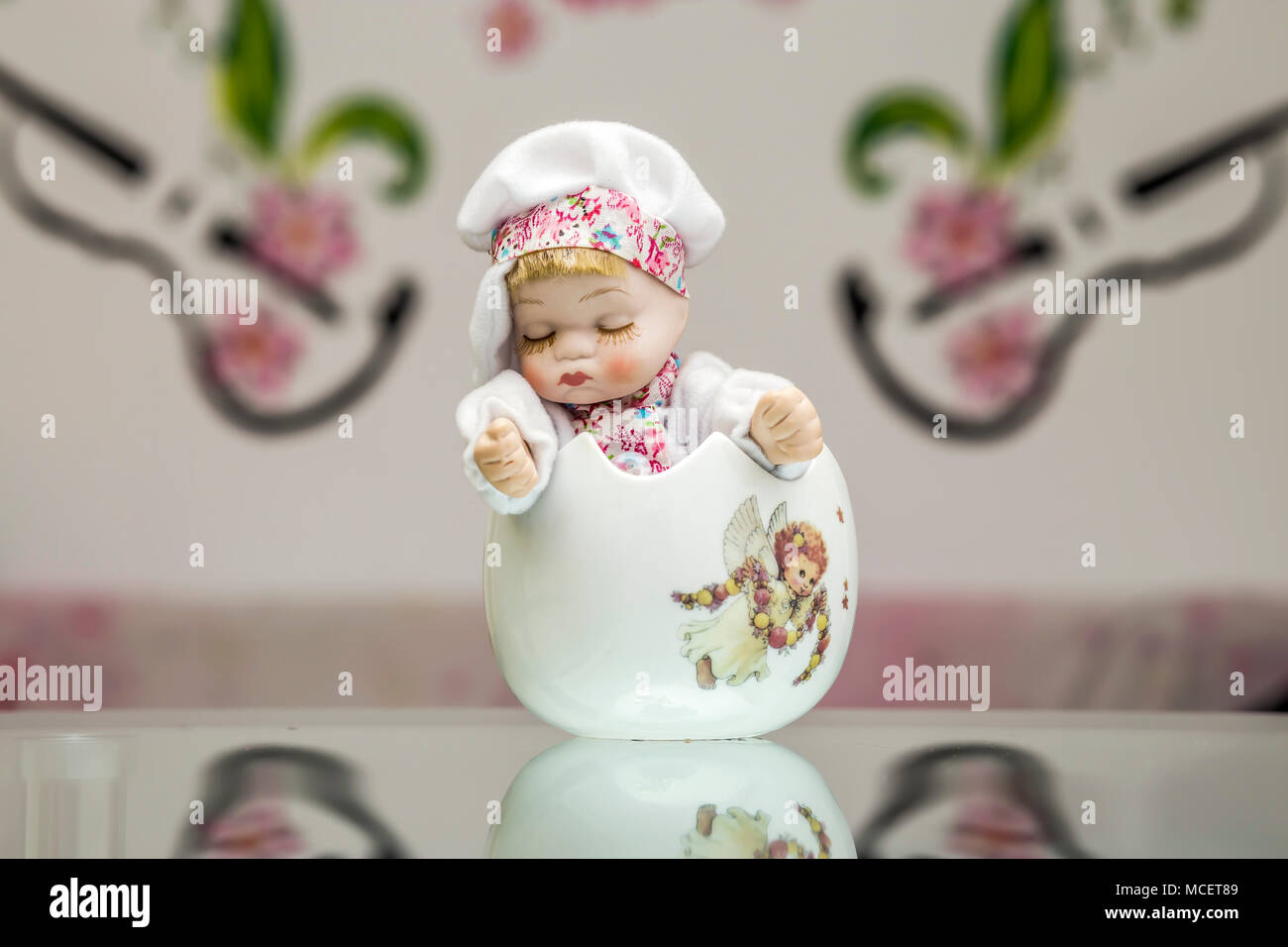 Vista del juguete del huevo del bebé fotografías e imágenes de alta  resolución - Alamy