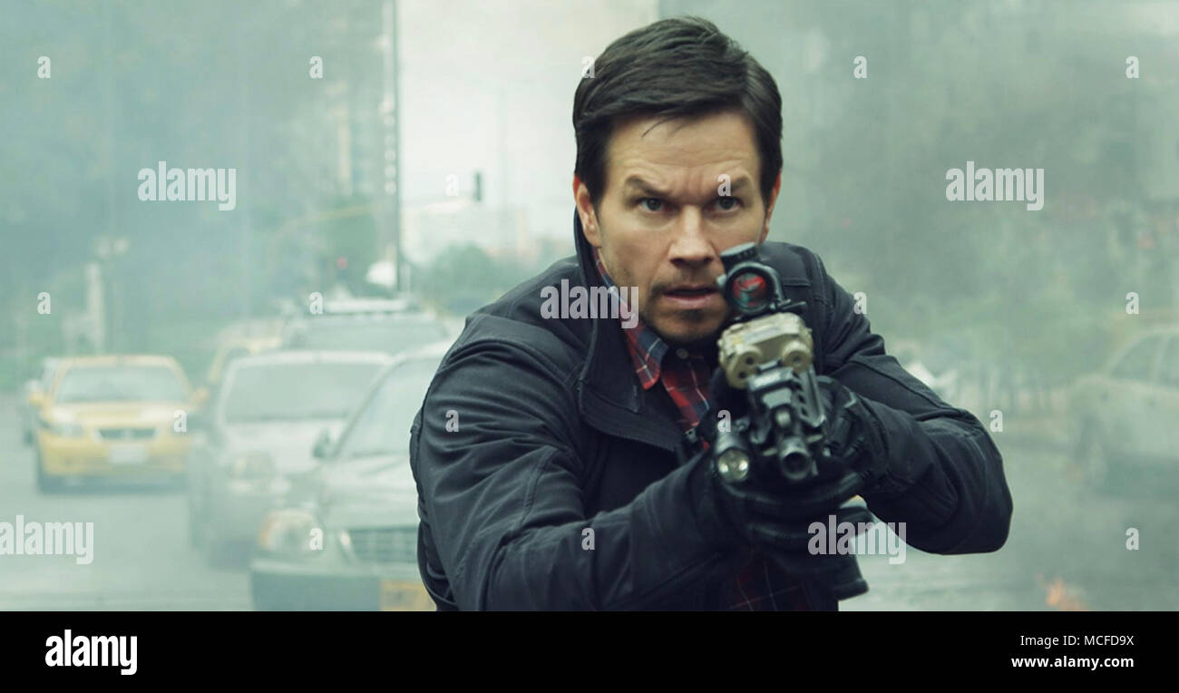 Milla 22 2018 STX Entertainment Film con Mark Wahlberg Foto de stock