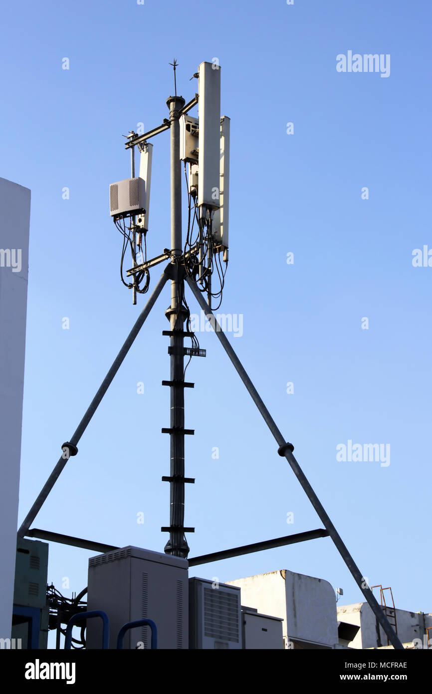 4g antenna fotografías e imágenes de alta resolución - Alamy