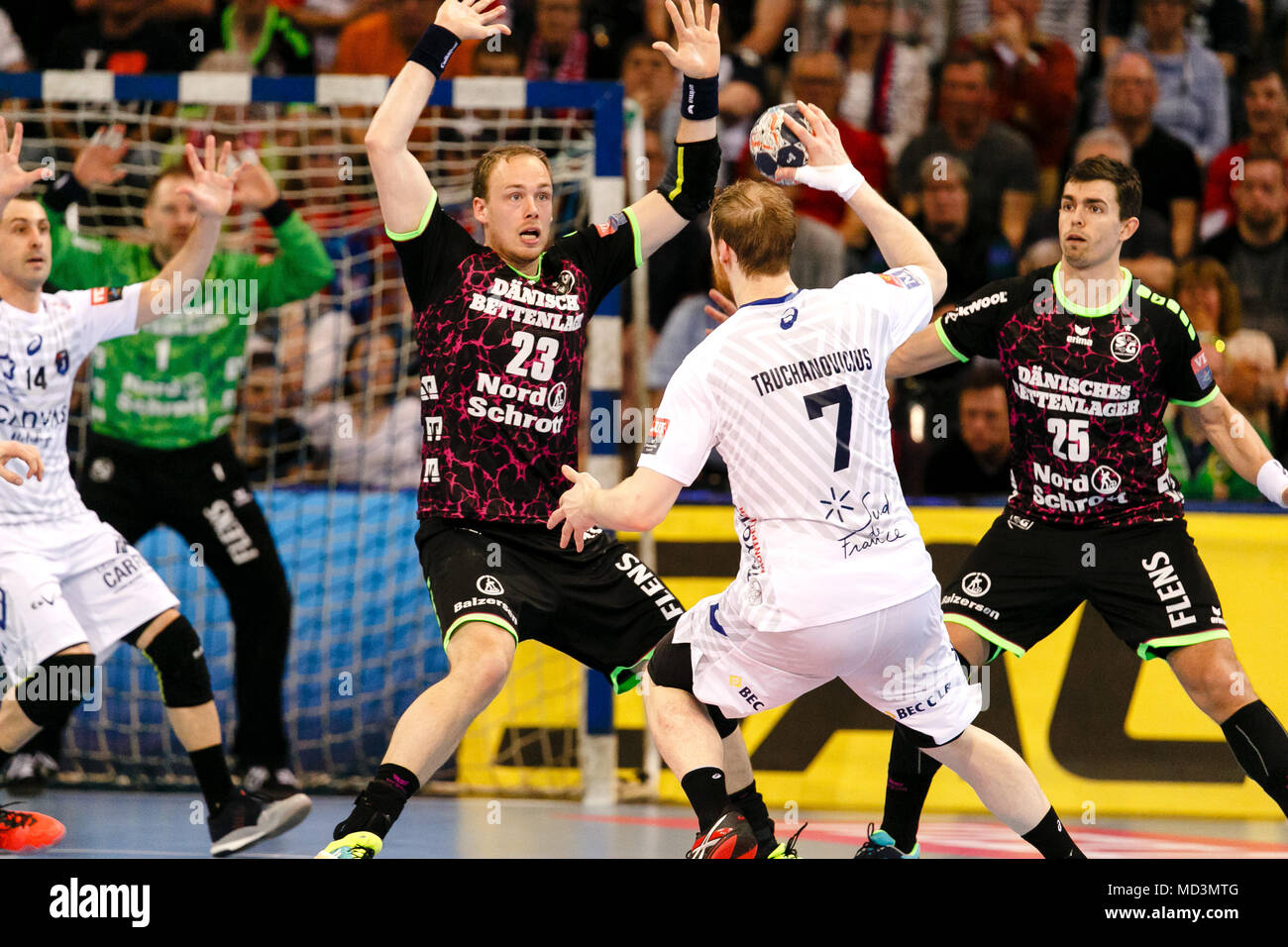 18 de abril de 2018, en Alemania, en Flensburg: Balonmano, Liga de ... 18 de abril de 2018, en Alemania, en Flensburg: Balonmano, Liga de ...