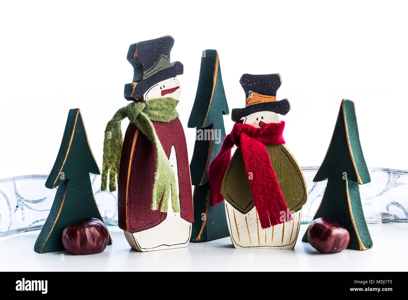 Muñecos de navidad en madera clearance