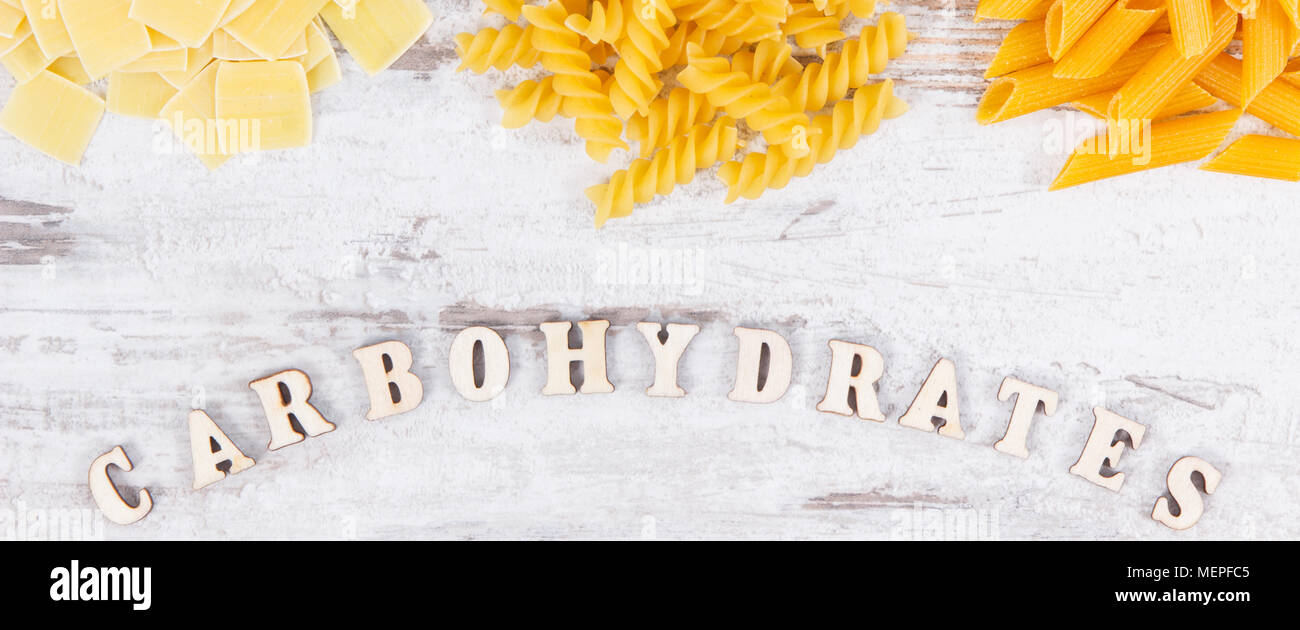 Inscripción de hidratos de carbono y diferentes mezclar la pasta como