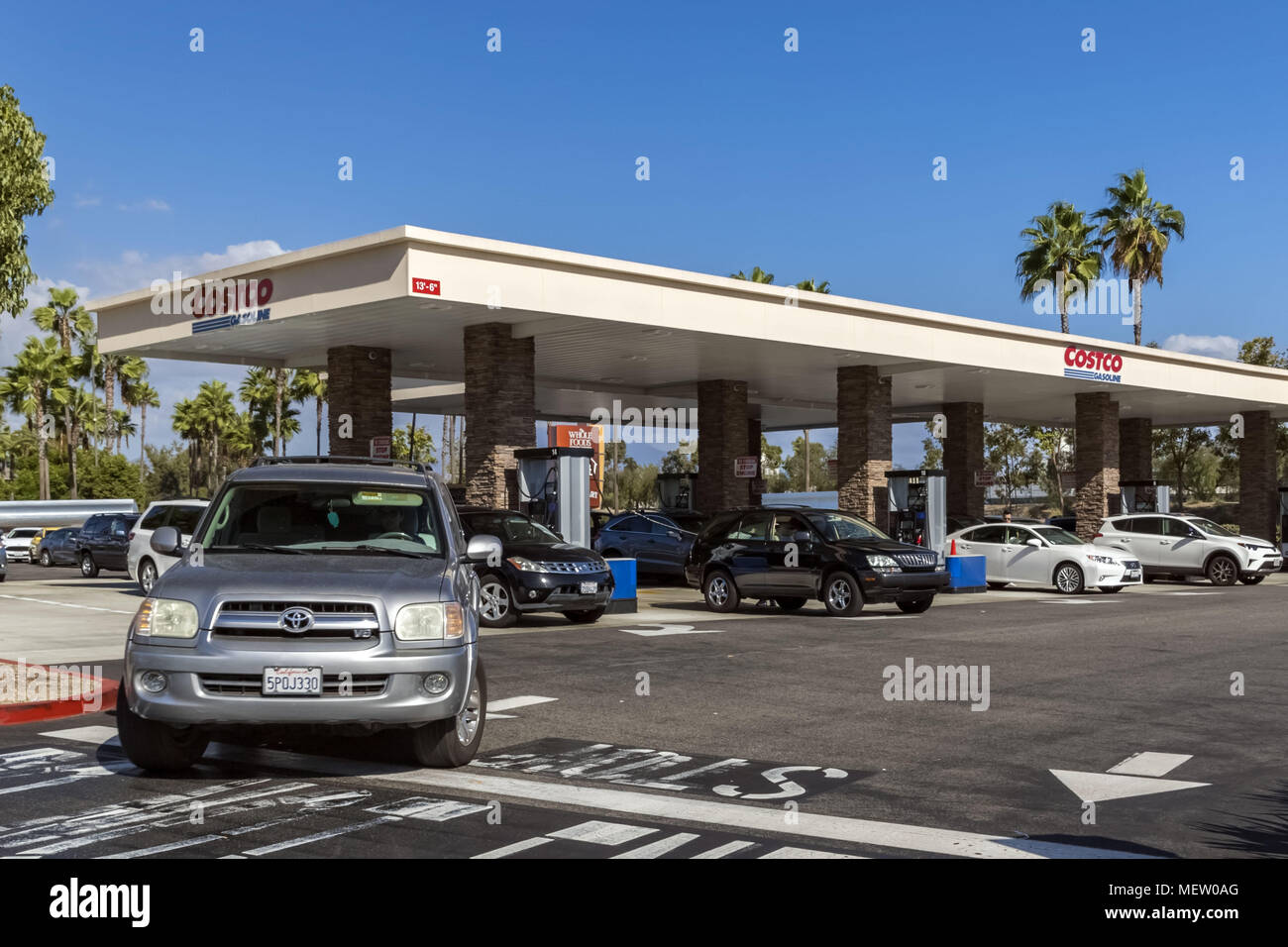 Costco gas station fotografías e imágenes de alta resolución Alamy