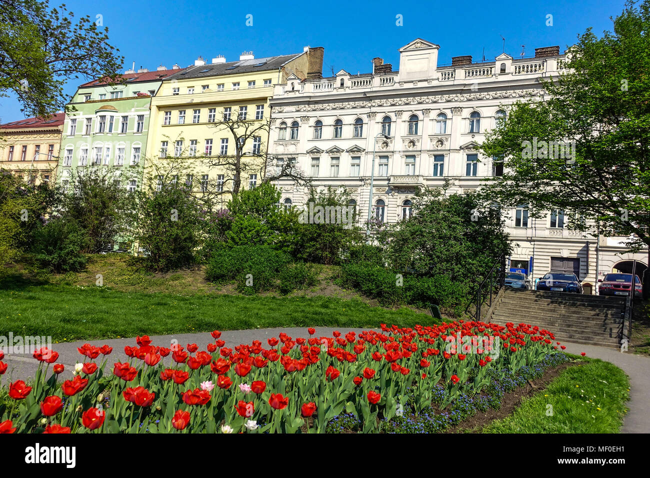 Place du jardin aux fleurs Fotos e Imágenes de stock - Alamy