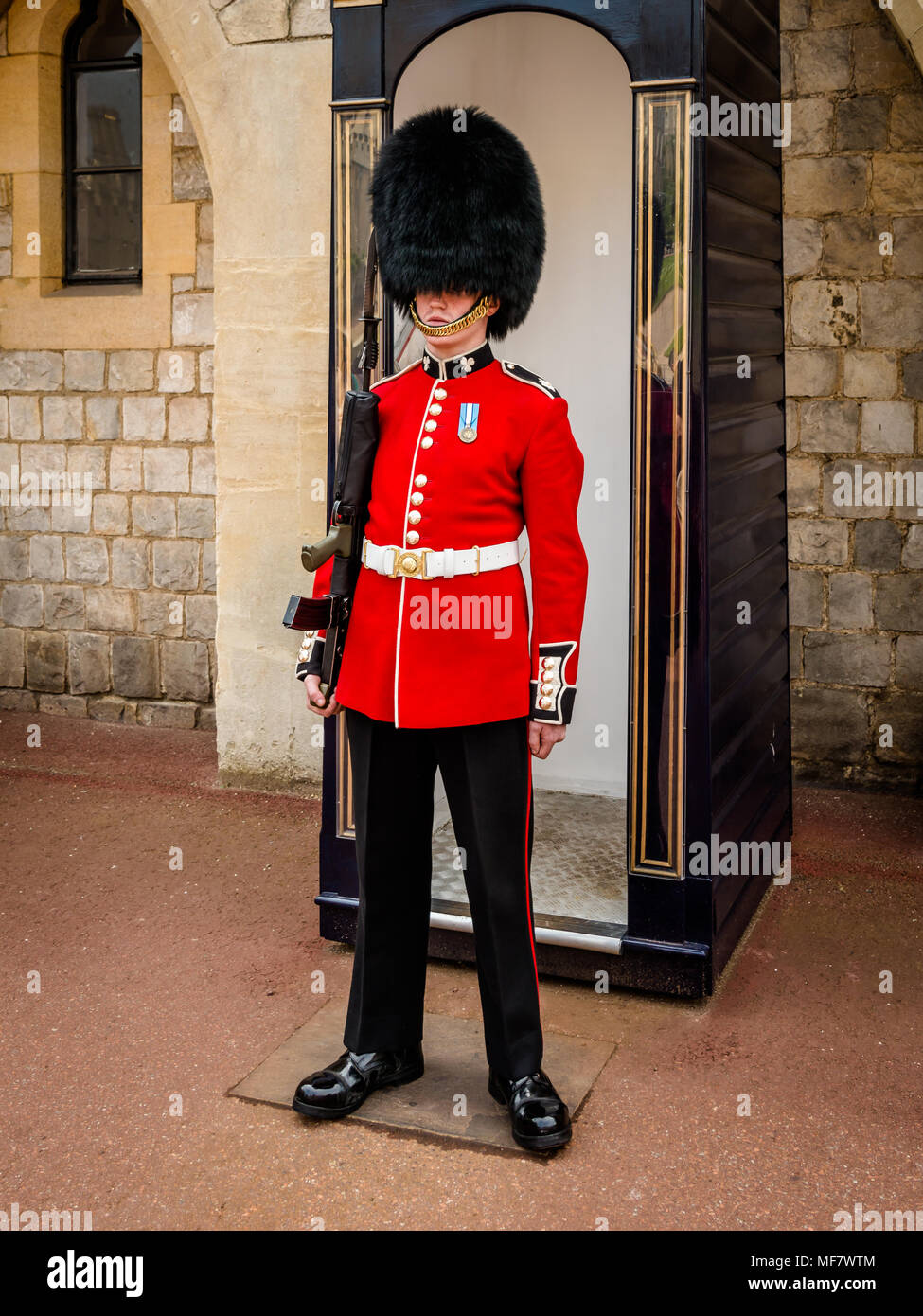 Guardia real britã¡nica fotografías e imágenes de alta resolución - Alamy