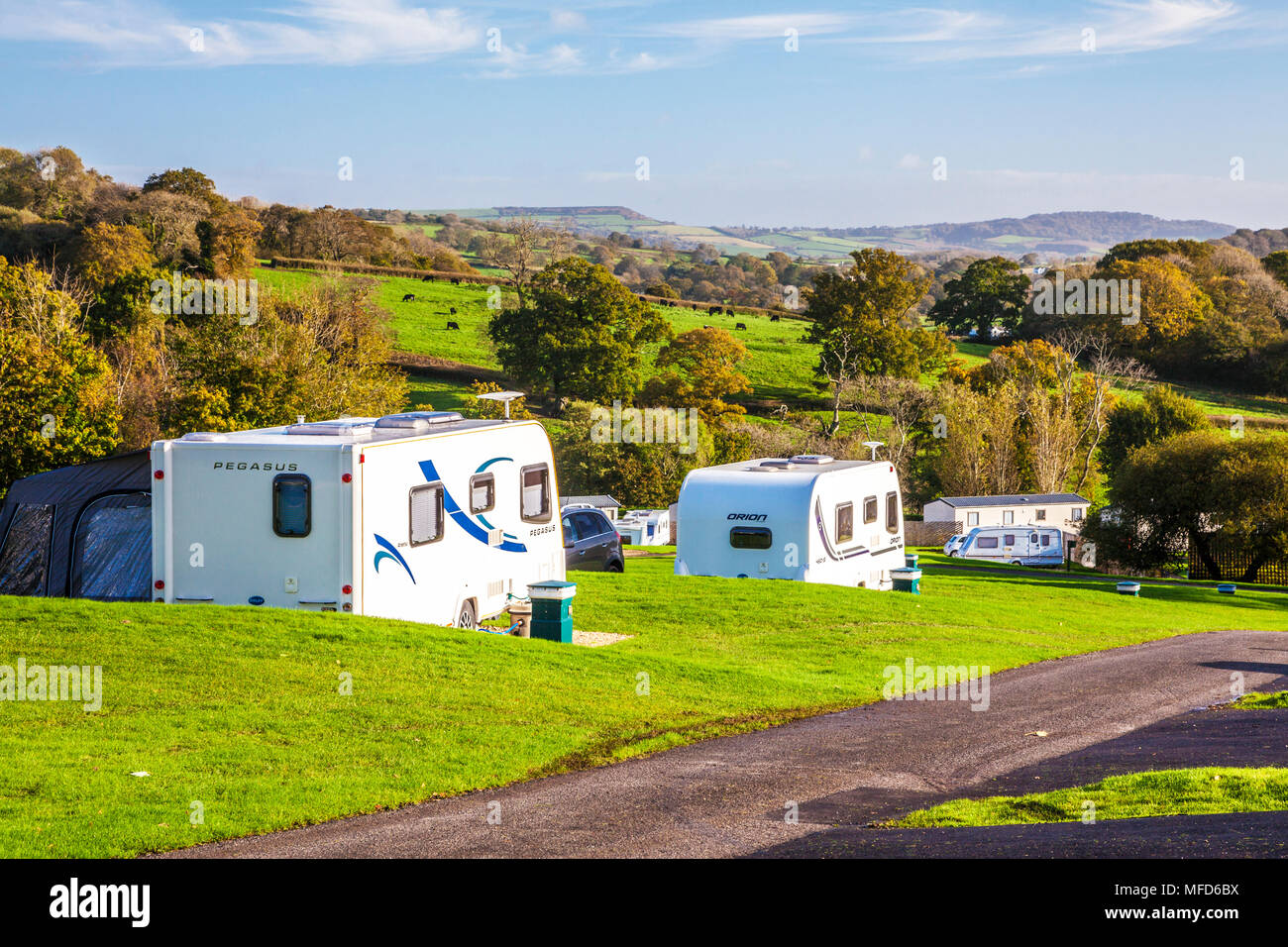 Un camping con vistas a la campiña de Dorset. Foto de stock