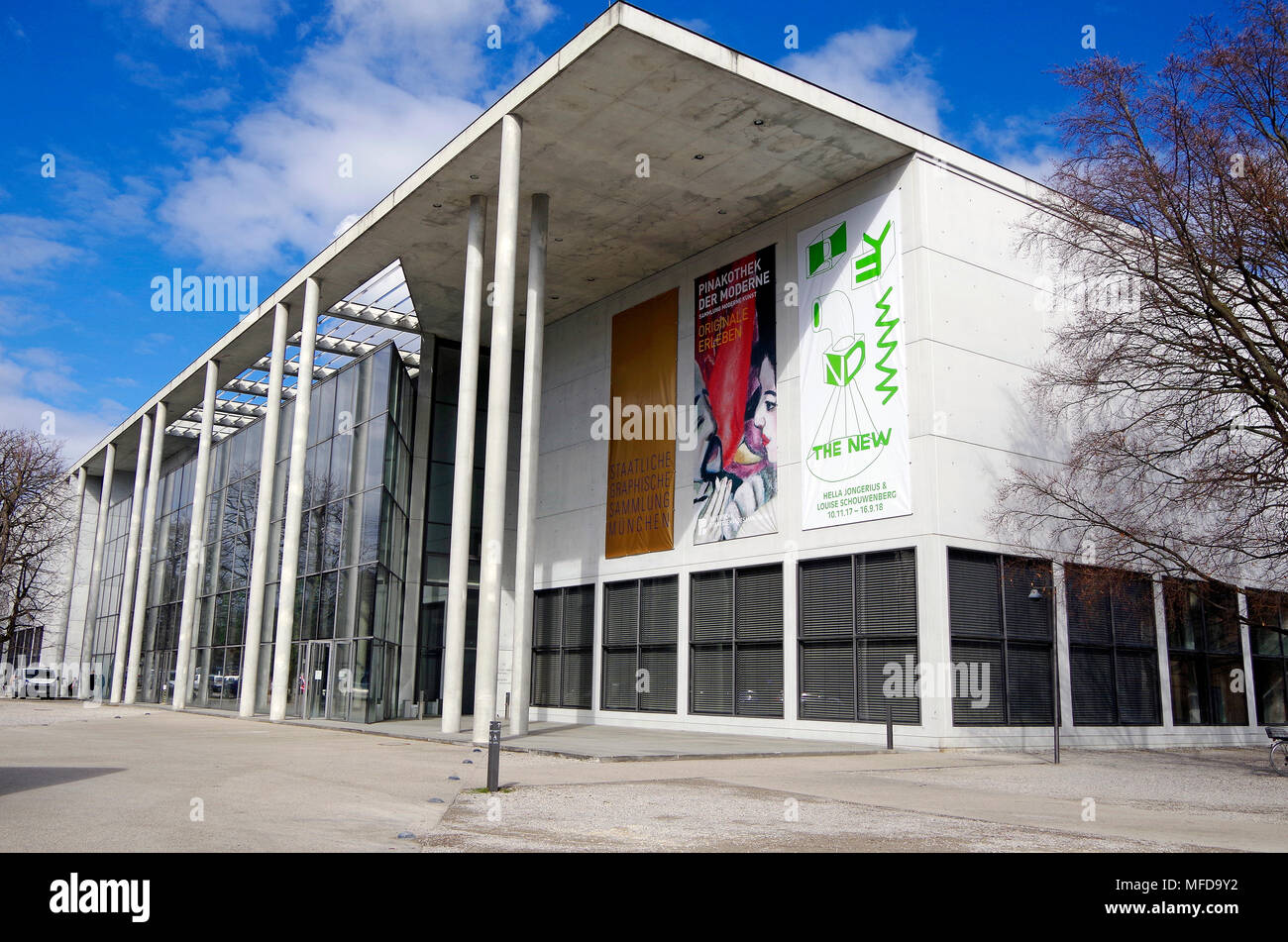 La Pinakothek der Moderne de Múnich, un moderno museo de arte contemporáneo, en Munich, el museo Kunstareal trimestre Foto de stock