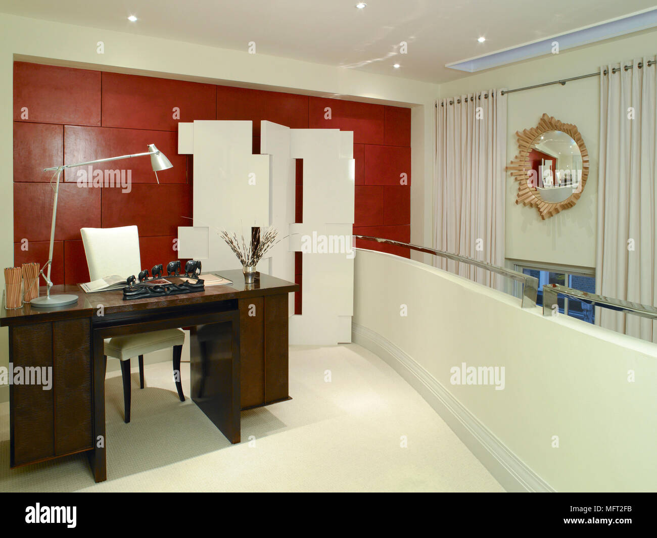 Casa Moderna Oficina Loft Con Una Pared De Ladrillo Rojo Un