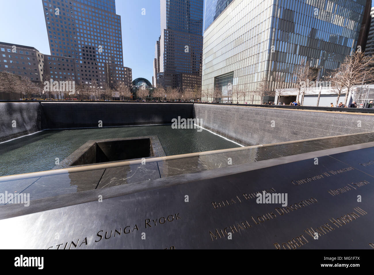 WTC Memorial y la Torre de la Libertad Foto de stock