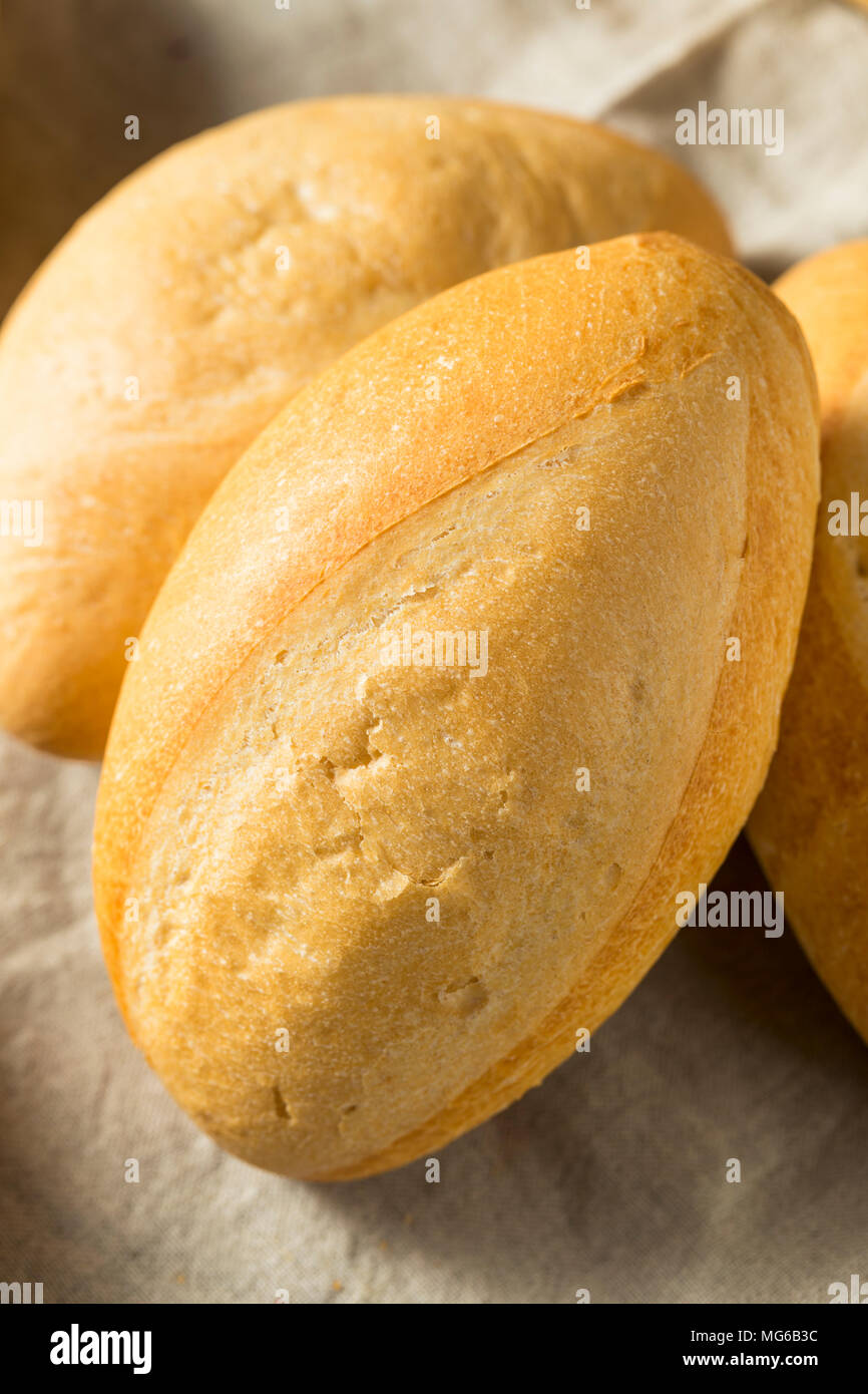 Bolillo roll fotografías e imágenes de alta resolución - Alamy