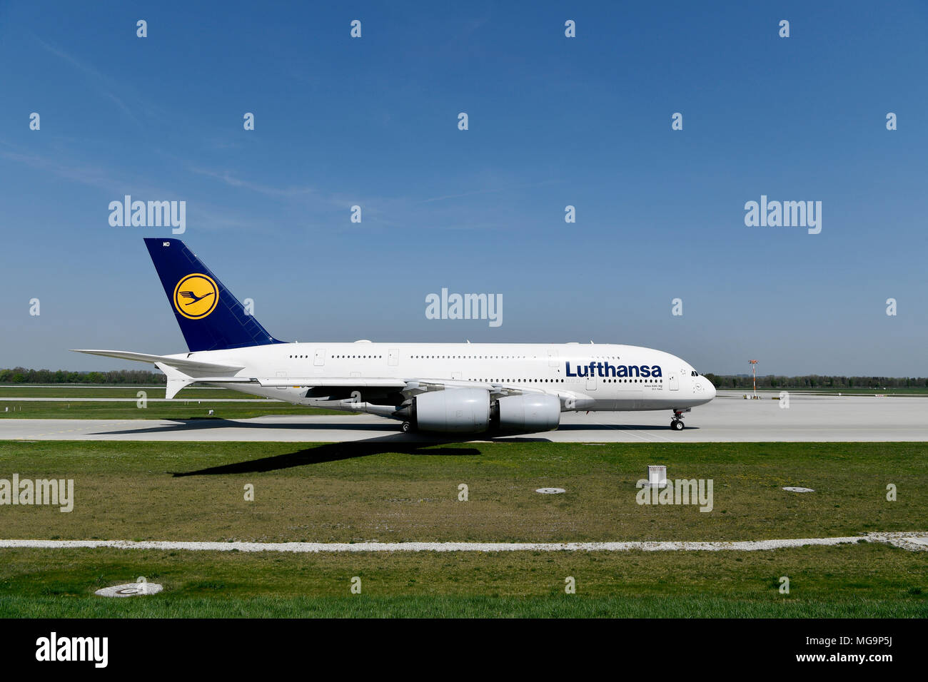 Un 380-800, A380, Lufthansa, avión, avión, avión, roll out, el aeropuerto de Munich (MUC, Alemania Foto de stock