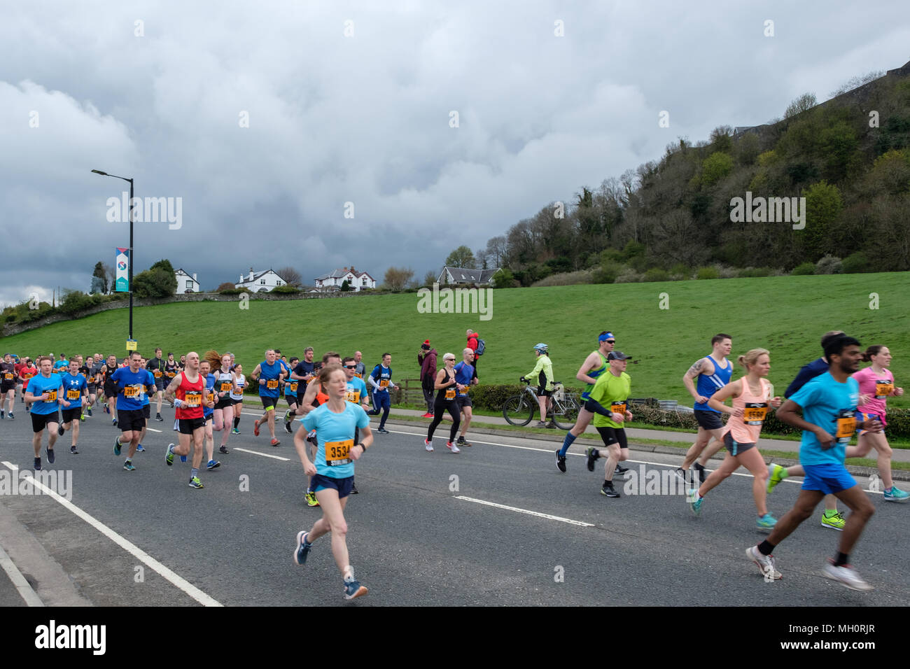Crowded runners fotografías e imágenes de alta resolución - Página 3 - Alamy