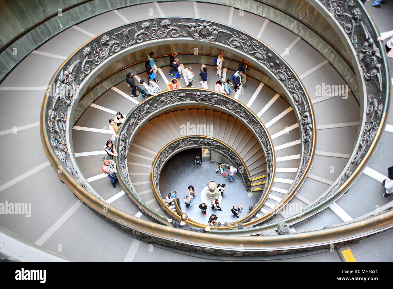 Escalera de Bramante, los Museos del Vaticano, Ciudad del Vaticano, Roma Foto de stock