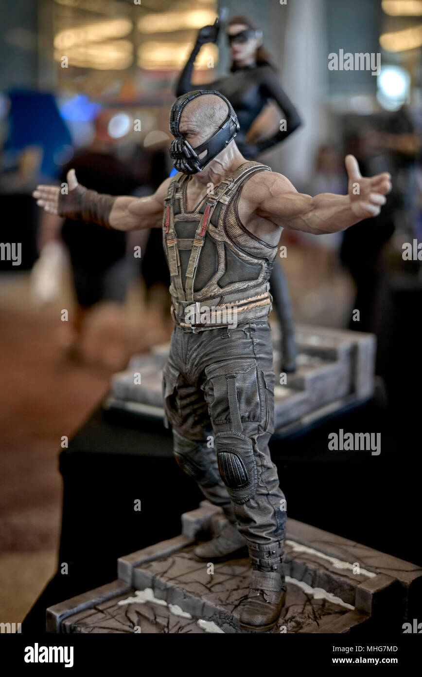 Tom Hardy Bane. Figura de la vida del villano de Batman Bane interpretada  por Tom Hardy en el evento Comic con and Cosplay, Bangkok Tailandia  Fotografía de stock - Alamy