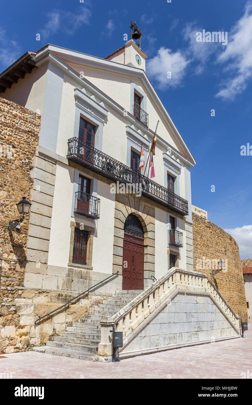 Archivo historico provincial de leon fotografías e imágenes de alta