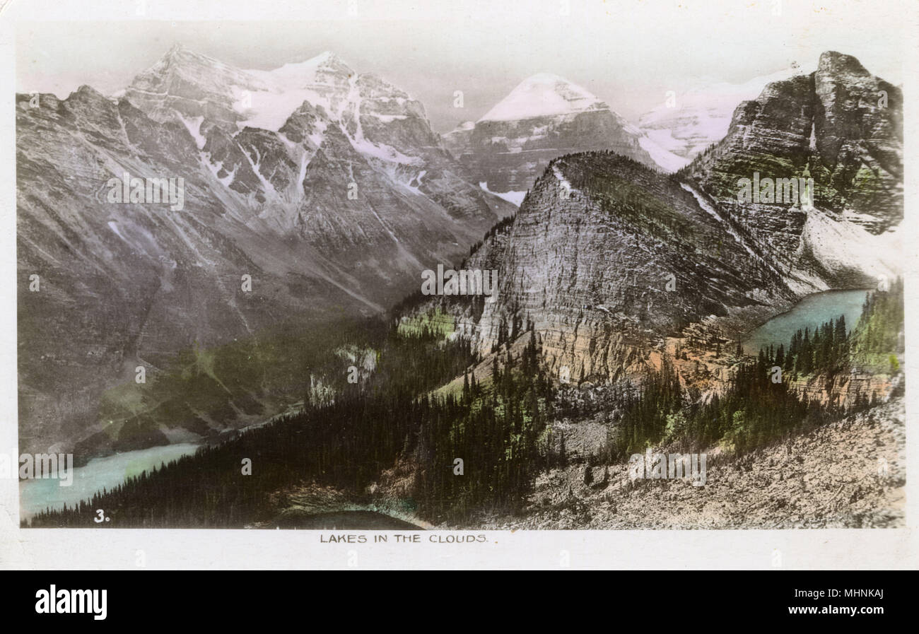 Banff, Alberta, Canadá - Rocky Mountains - Lagos en las nubes. Fecha: circa 1910s Foto de stock