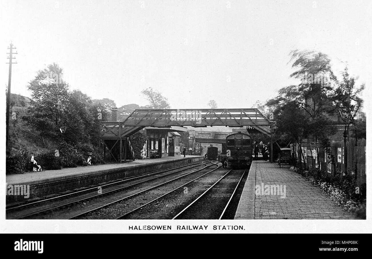 Estación de tren Halesowen, Dudley, West Midlands. Fecha: circa 1910 Foto de stock