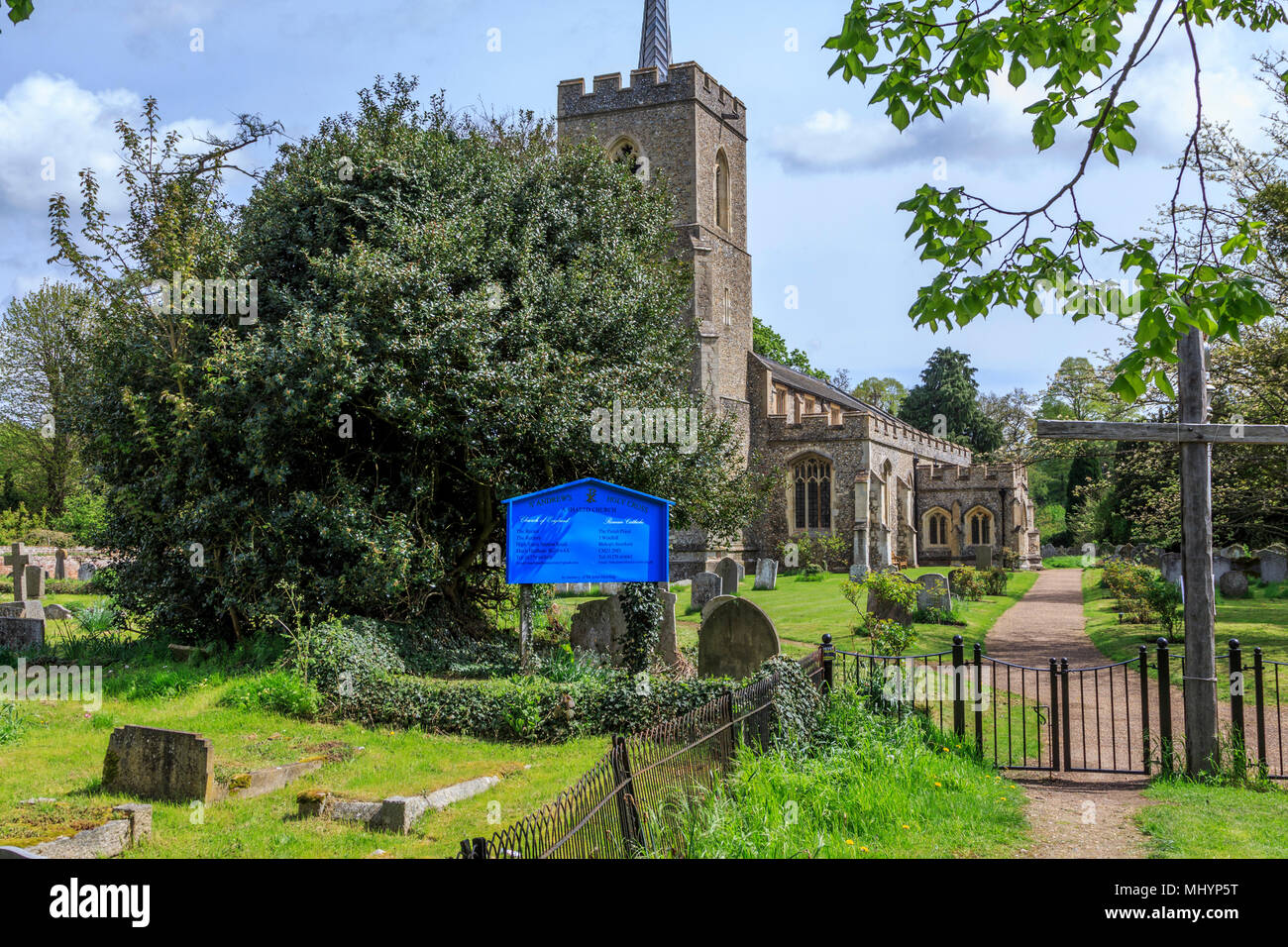 Iglesia parroquial, bonita y deseable de aldea mucho hadham High street hertfordshire, Herts, Inglaterra.uk,gb Foto de stock