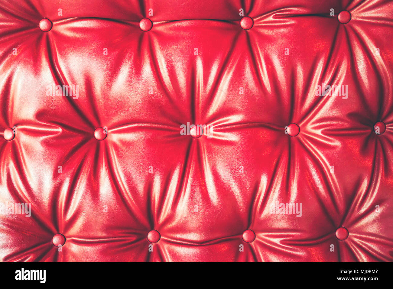 Textura de cuero rojo de lujo Fotografía de stock - Alamy