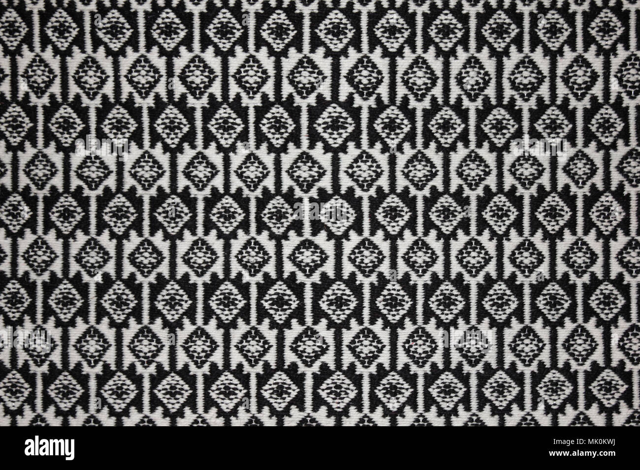Bereber alfombra diseño en blanco y negro Foto de stock