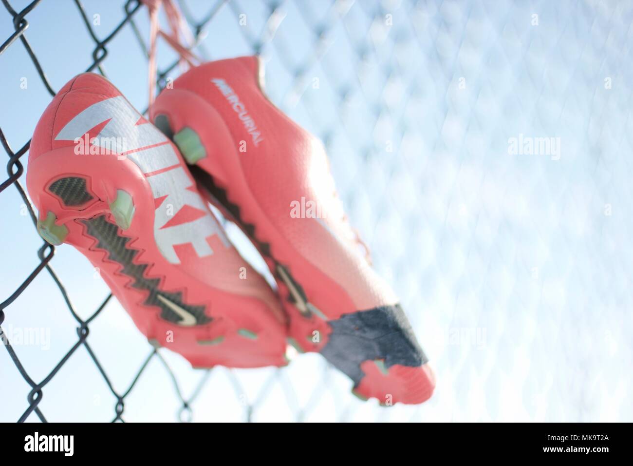 Soccer tacos fotografías e imágenes de alta resolución - Alamy
