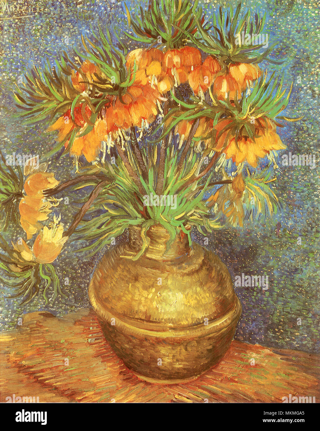 Jarrón con flores de cobre Foto de stock