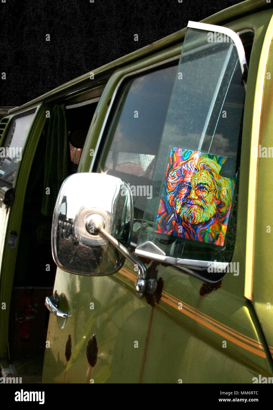 Vintage oxidación verde VW bus psicodélico con Jerry Garcia galería de