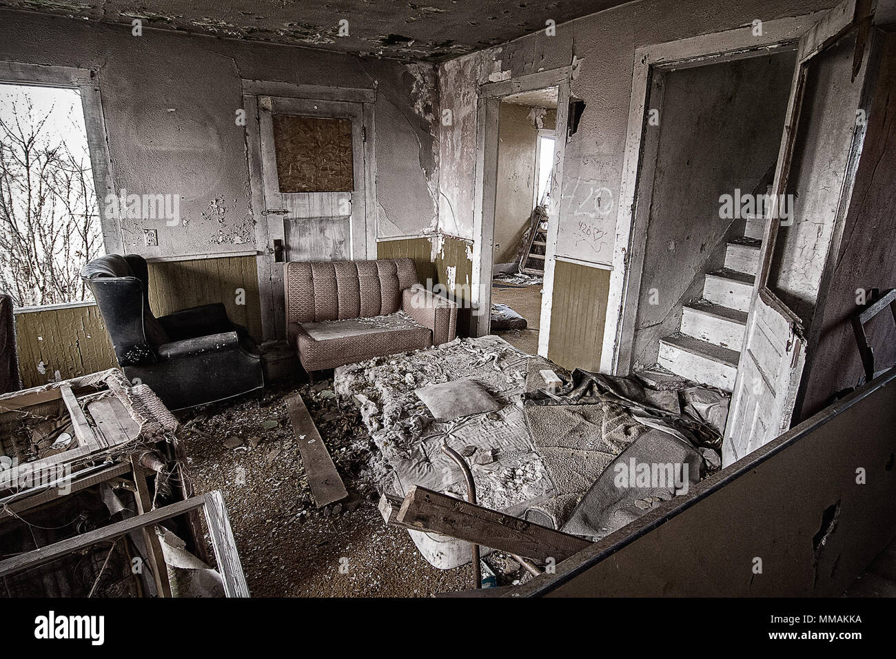 Introducir 30+ imagen imagenes de casas abandonadas por dentro