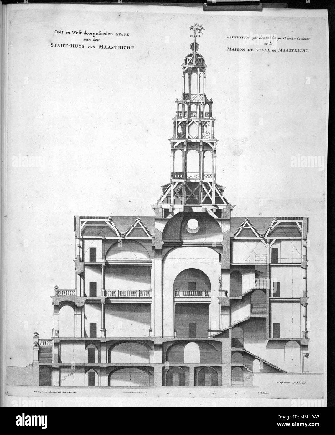 . Nederlands: En 1659 voltooide de arquitecto Pieter Post (1608-1669) de bouw van het stadhuis van Maastricht. Op deze actual zien nos een doorsnede van het stadhuis van oost naar west gezien. De actual es de tiende Uit Een reeks prenten van het bouwwerk muere en 1664 puerta de Amsterdamse uitgever Frederik de Wit (1630-1706) werd gepubliceerd. Inglés: El nuevo ayuntamiento de Maastricht, por el arquitecto Pieter Post (1608-1669) fue terminado en 1659. Esta impresión desde 1664 muestra una sección de este-oeste del ayuntamiento. La impresión es el décimo de una serie de impresiones acerca del nuevo ayuntamiento de Maastricht publicado en Foto de stock