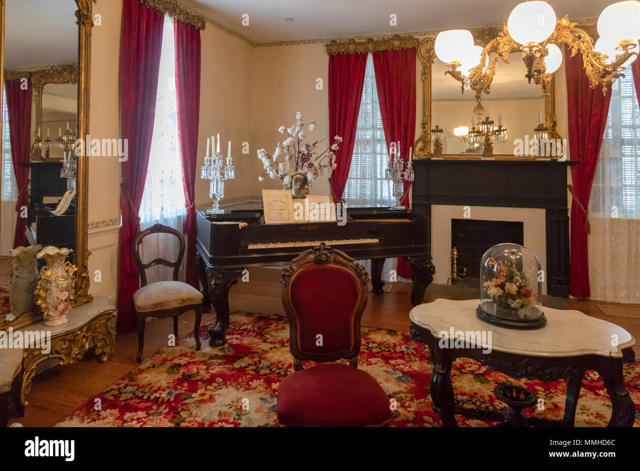 Montgomery, Alabama - La primera casa blanca de la Confederación. Jefferson Davis, presidente de los Estados Confederados, vivió aquí hasta que el ejército confederado Foto de stock