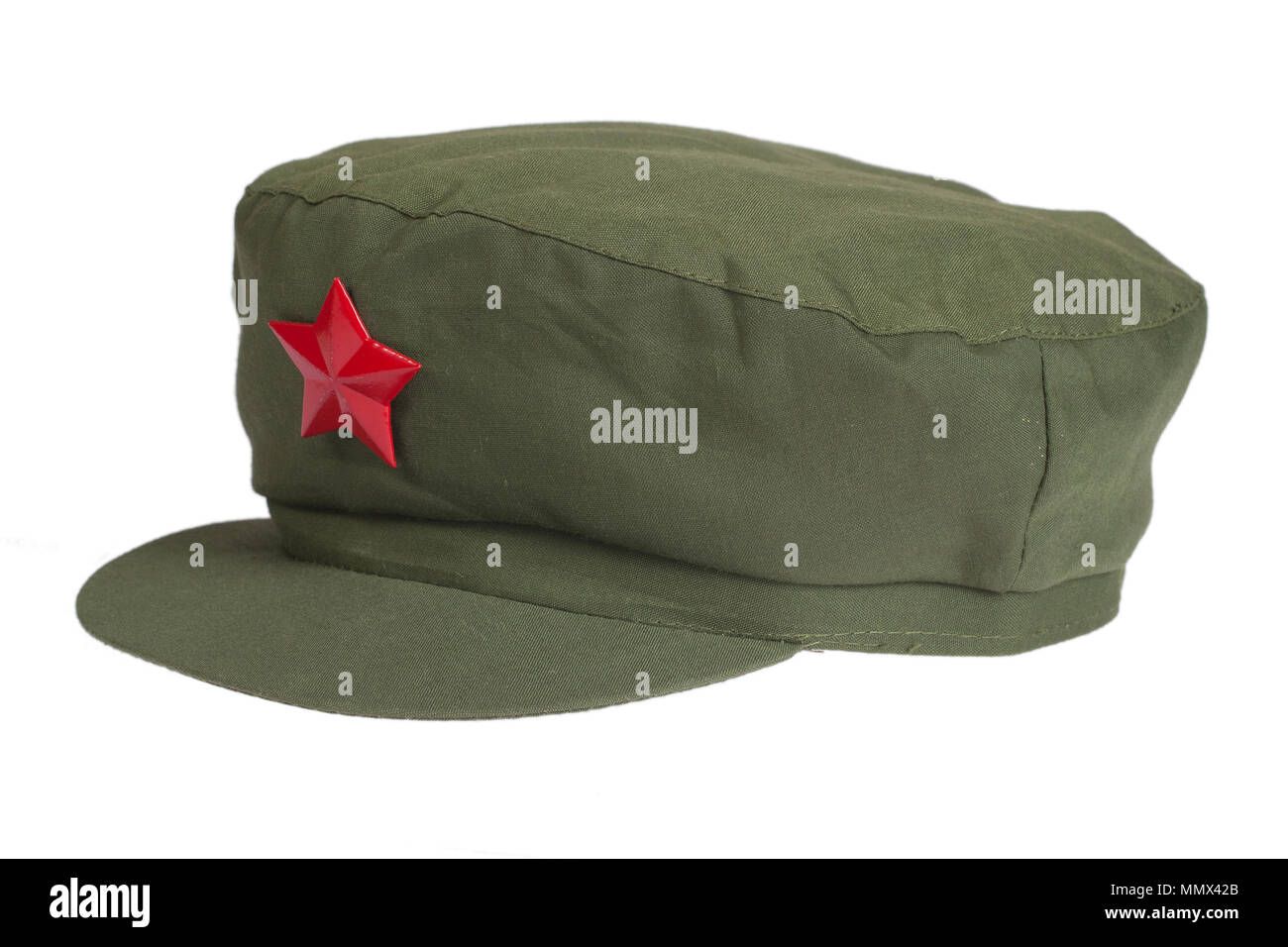 Gorra de estilo mao chino aislado en blanco Fotografía de stock - Alamy
