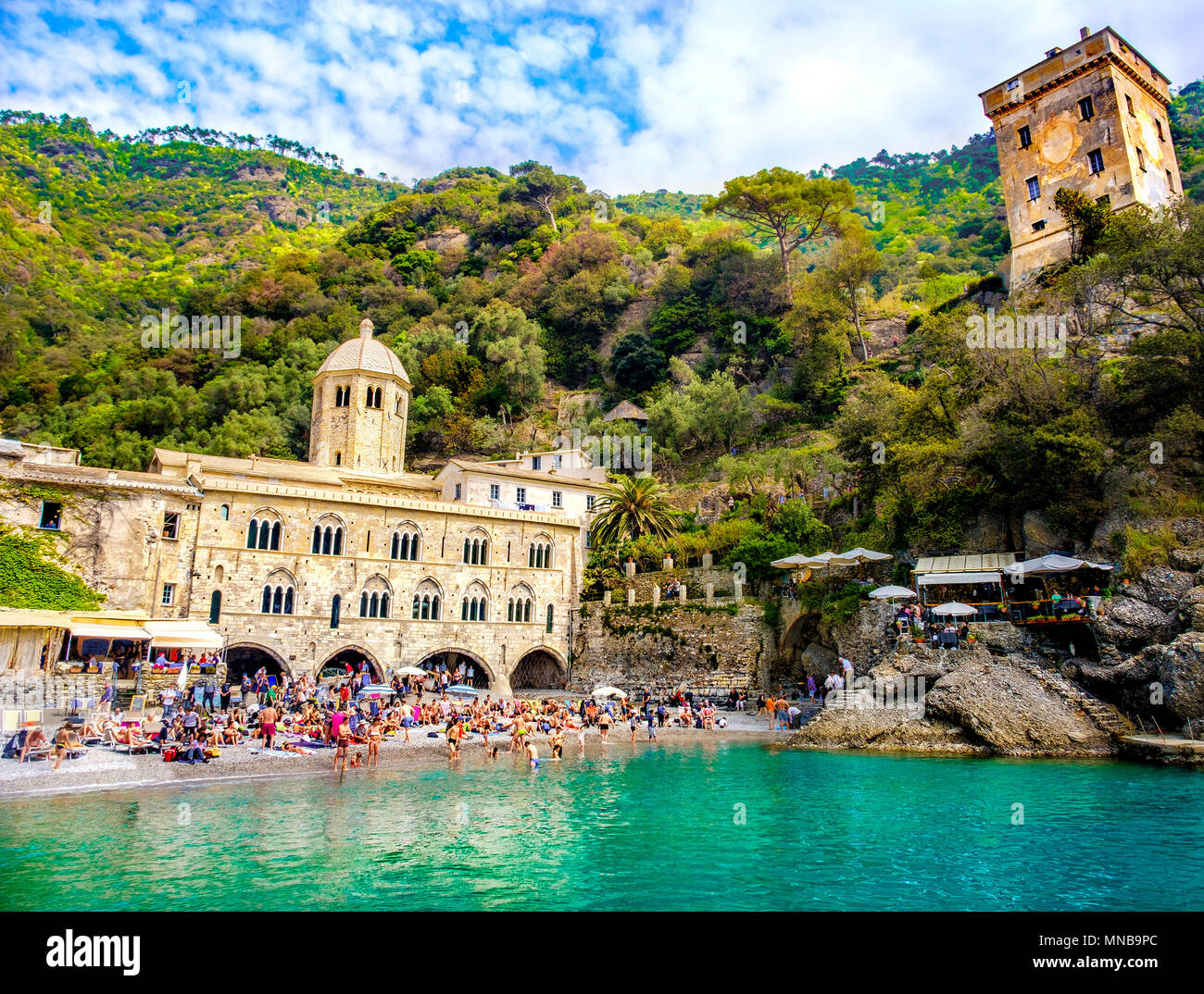 La abadía de San Fruttuoso - Genova - Liguria - lugar de culto y pequeños Foto de stock