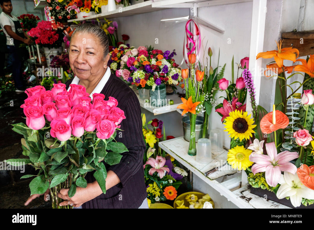 Flor mercado de flores mercado de flores fotografías e imágenes de alta  resolución - Alamy