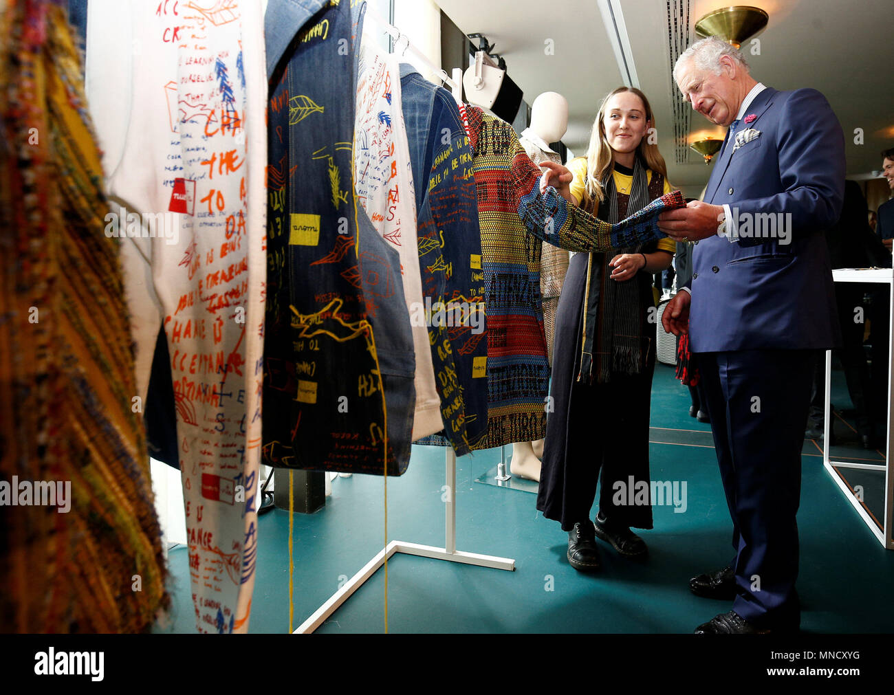 Yoox Fotos e Imágenes de stock - Alamy